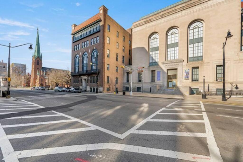 Entire Apt/2Bd 2Bth/Amer. Dream Mall/Nyc/Ewr Airpt Newark Buitenkant foto