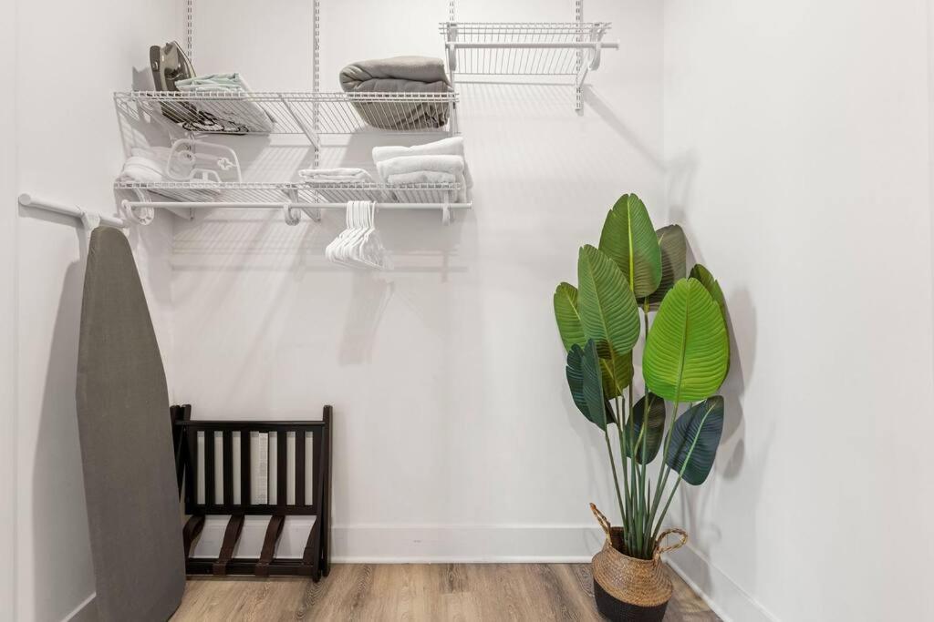Entire Apt/2Bd 2Bth/Amer. Dream Mall/Nyc/Ewr Airpt Newark Buitenkant foto