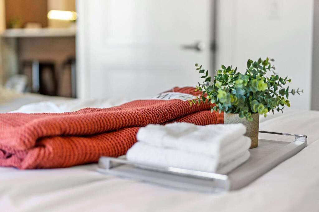 Entire Apt/2Bd 2Bth/Amer. Dream Mall/Nyc/Ewr Airpt Newark Buitenkant foto